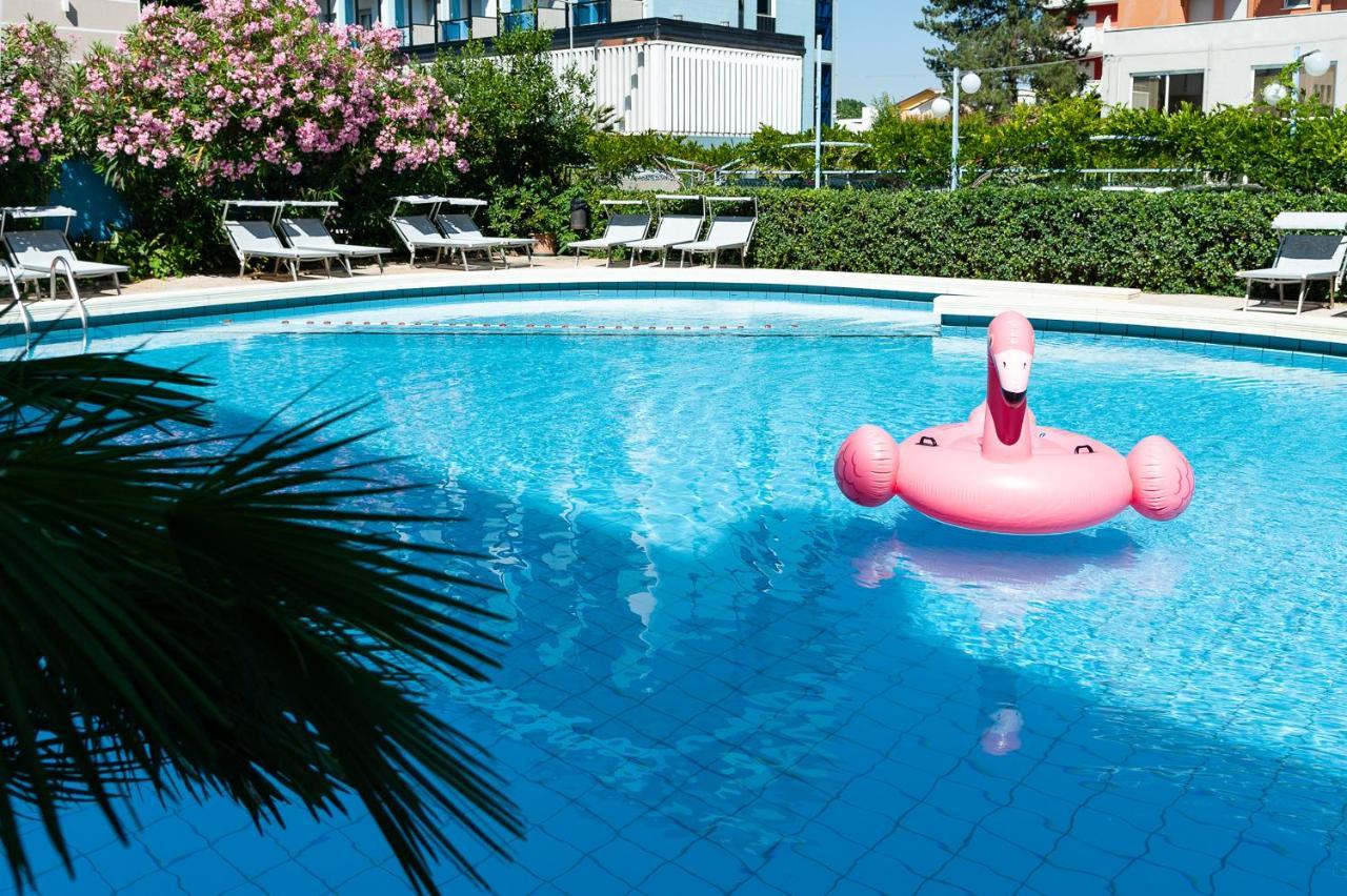 Hotel Mauritius Sentirsi come a Casa Riccione Esterno foto