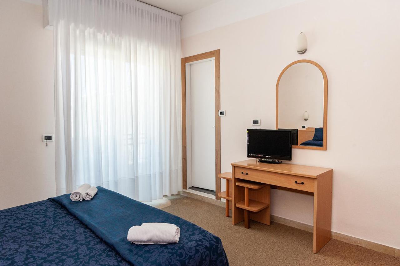 Hotel Mauritius Sentirsi come a Casa Riccione Esterno foto