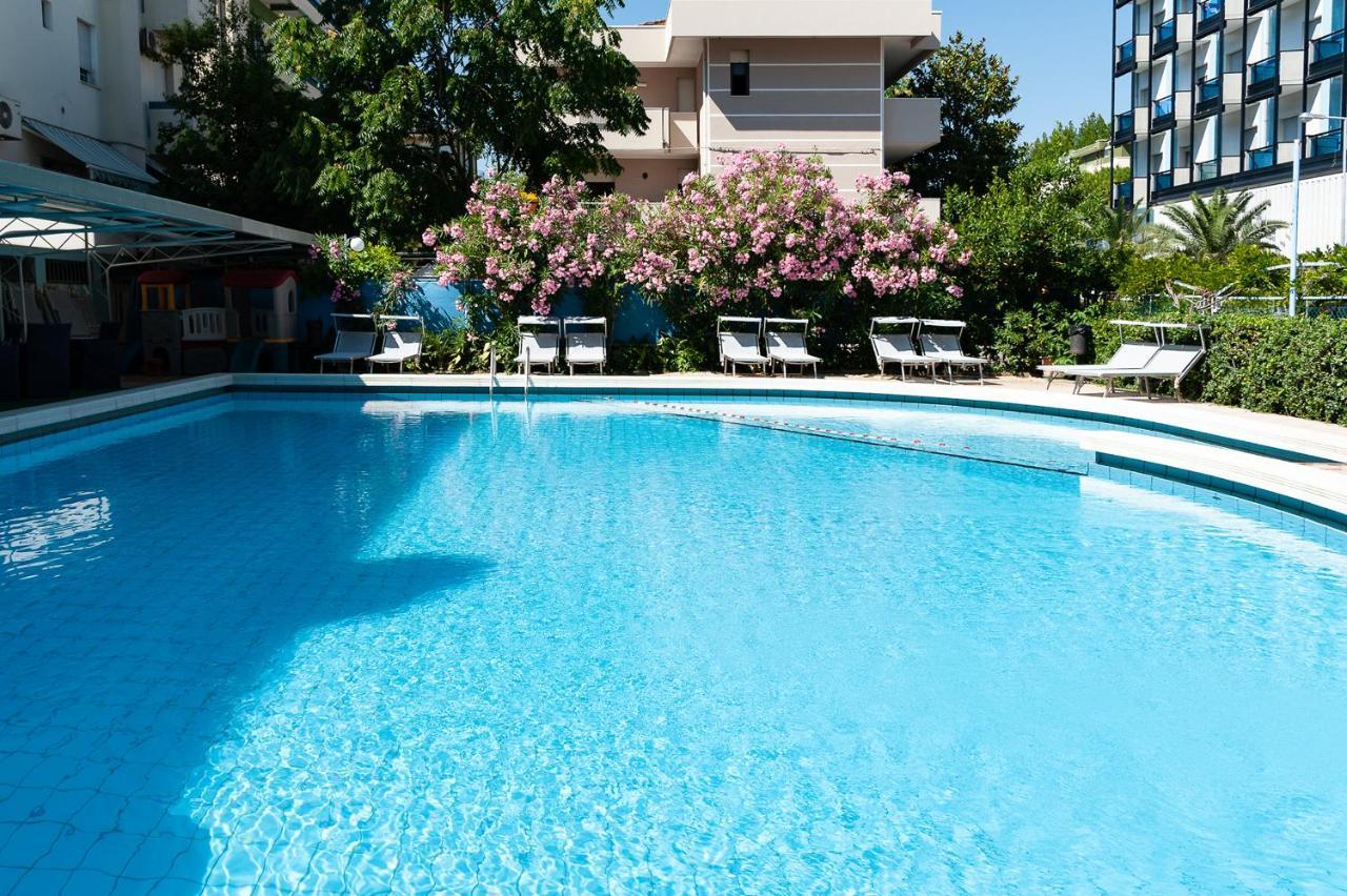 Hotel Mauritius Sentirsi come a Casa Riccione Esterno foto