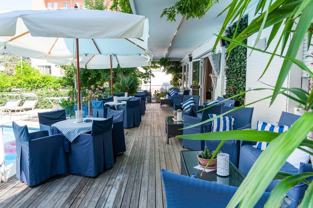 Hotel Mauritius Sentirsi come a Casa Riccione Esterno foto